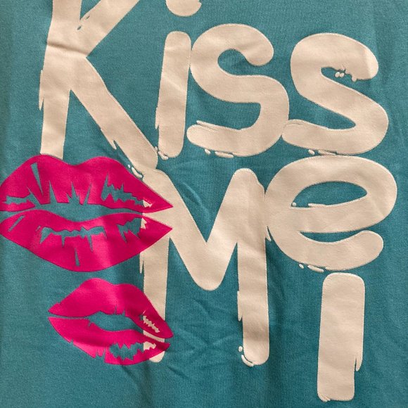 NWT Emme Jordan “Kiss Me” Top Sz M - Picture 3 of 5